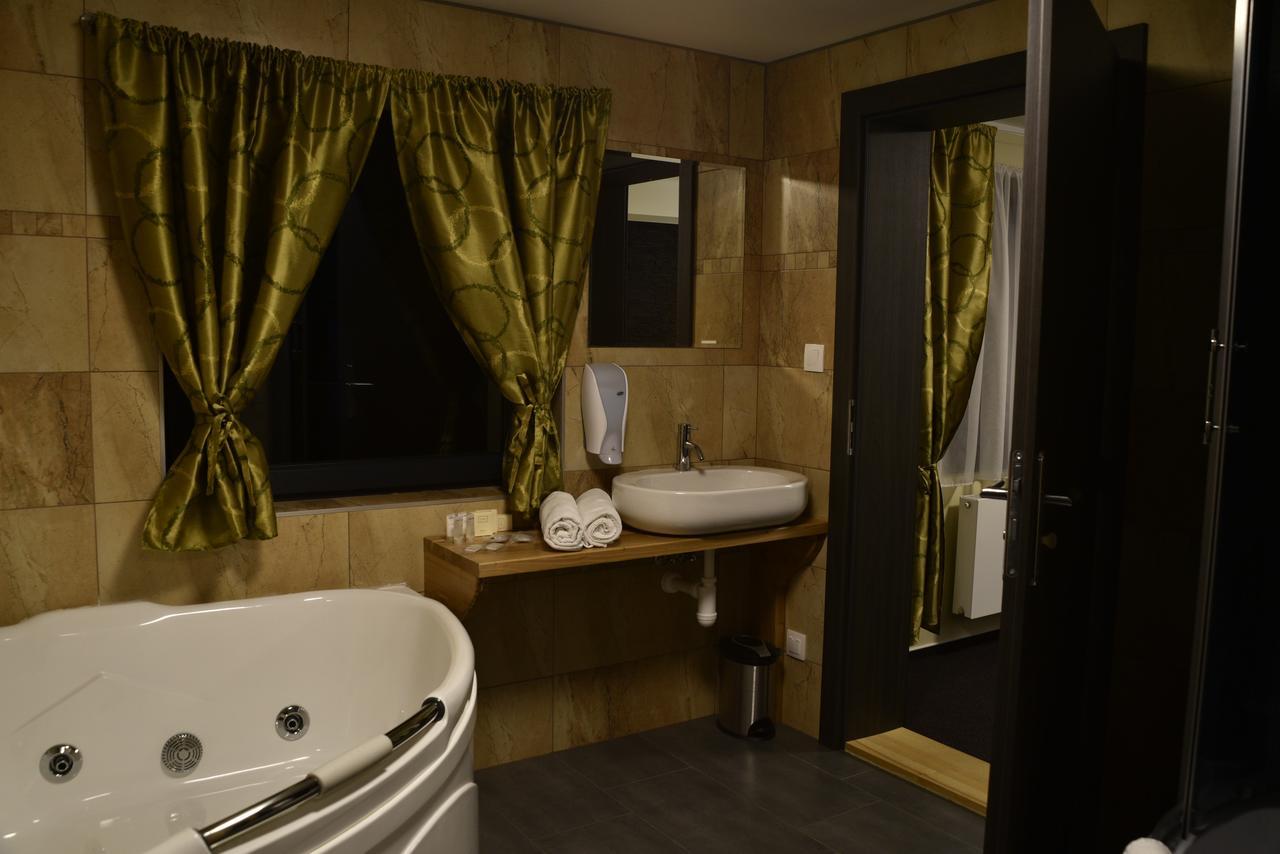 Resort Nova Polana Dolní Lomná Extérieur photo
